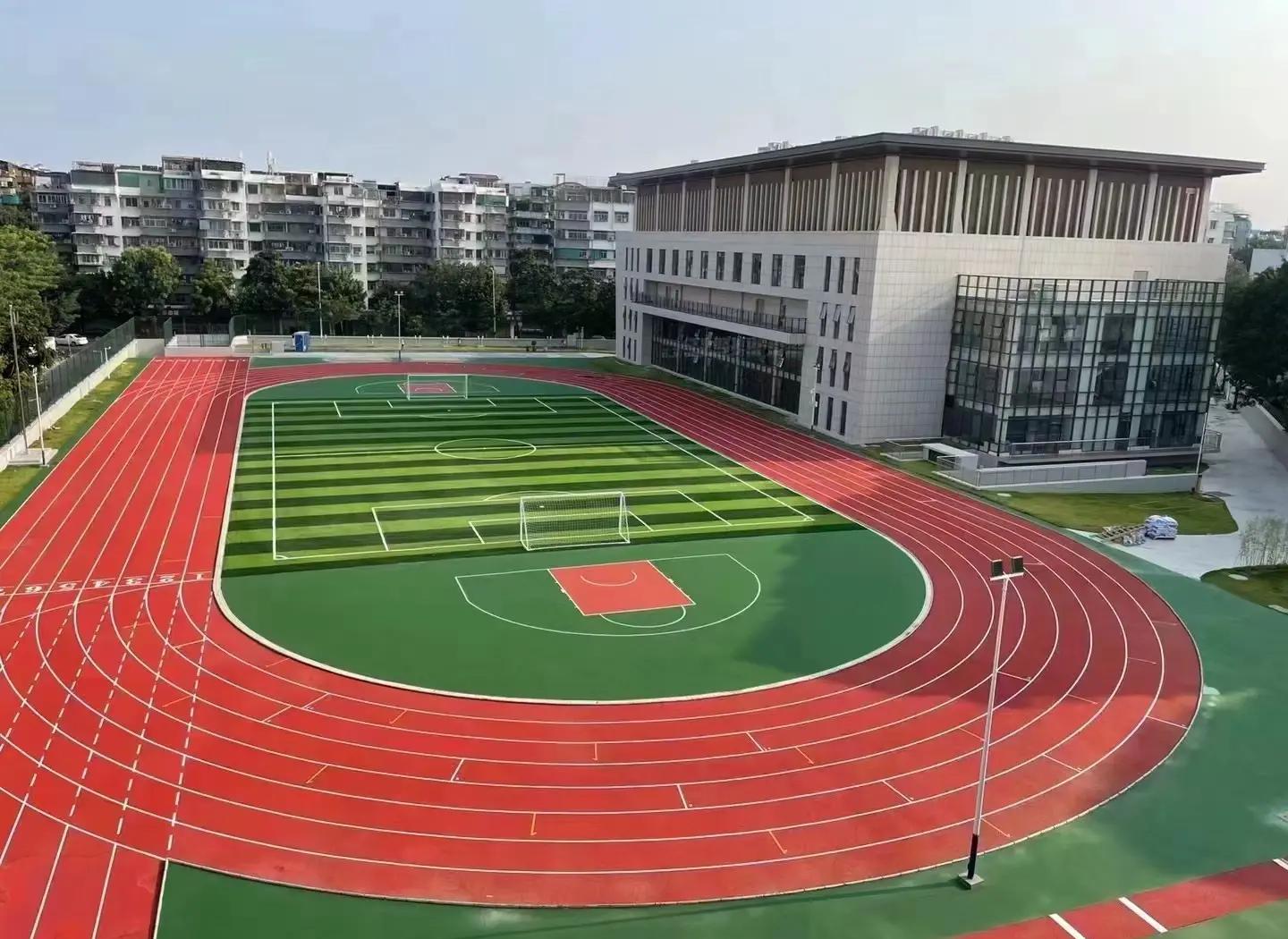 大连市橡胶跑道塑胶篮球场 - 哪里好